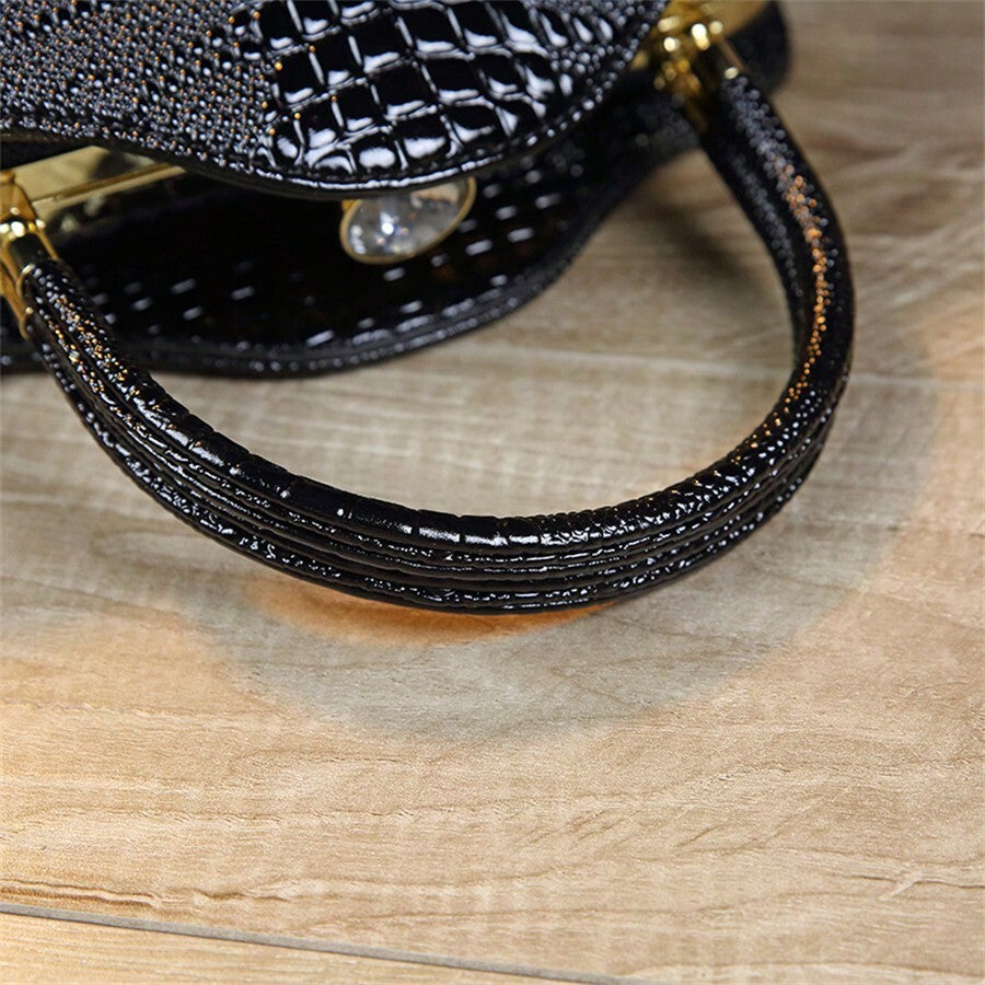 Women's Elegant Cloud Pattern Crocodile Design Handbag Vintage Shoulder Crossbody Bag Fashion Casual Tote Purse For Ladies