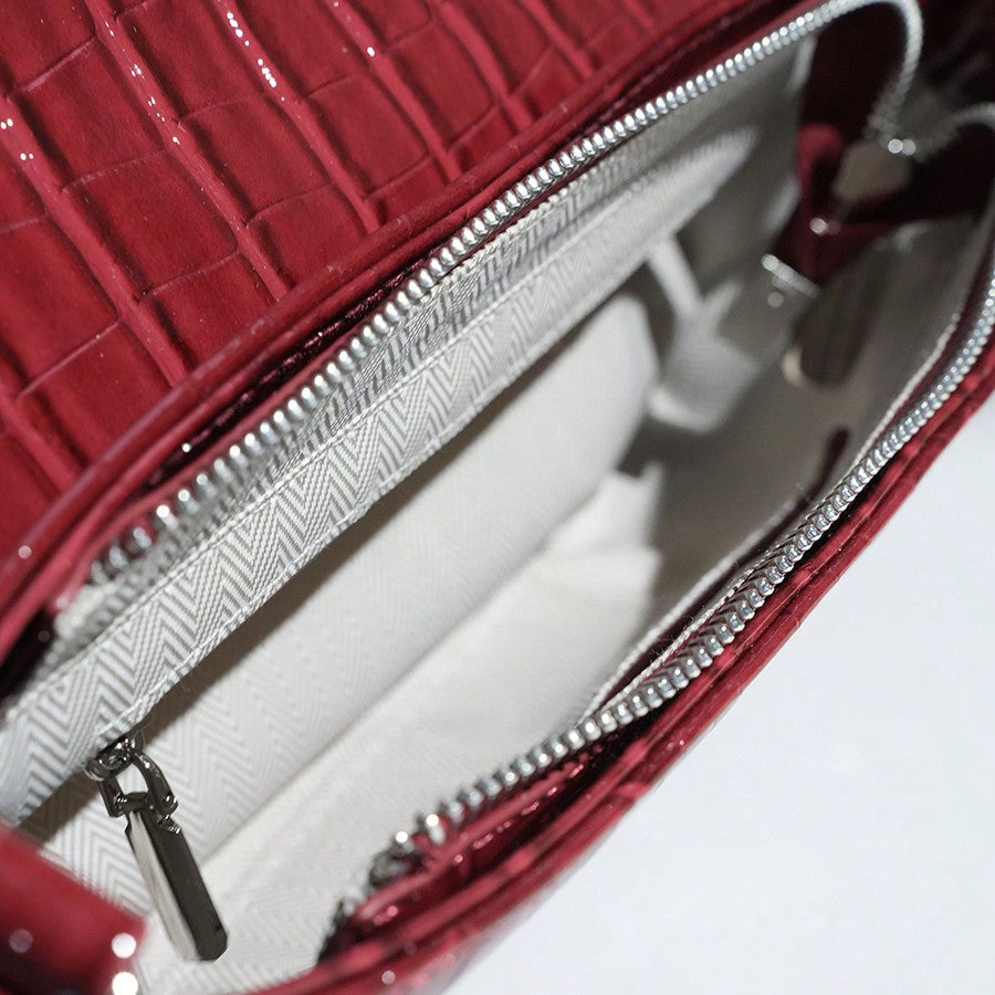 Women's Premium Burgundy Crocodile Tote Bag 2025 Vintage Leather Silver Buckle Crossbody Strap Essential Commuting Fashion Purse